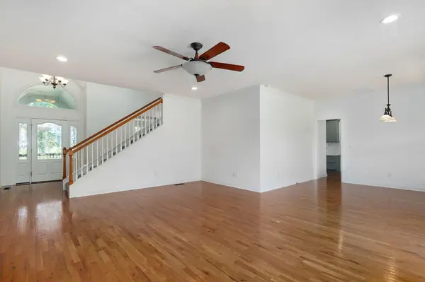 2732 S Farm Road 241, Rogersville, MO 65742
