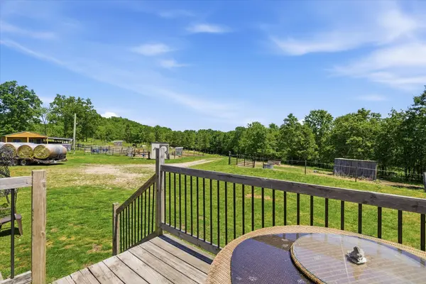 15511 Co Rd 115 #115, Macomb, MO 65702