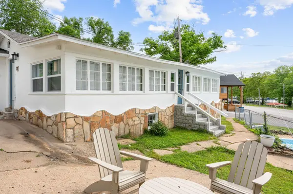 2896 State Highway 176, Rockaway Beach, MO 65740