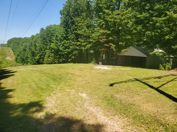 3679 Two Rivers RD, Highlandville, MO 65669