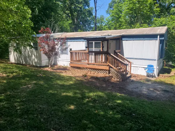 3679 Two Rivers RD, Highlandville, MO 65669