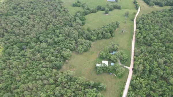 53 Wagon Wheel RD, Conway, MO 65632