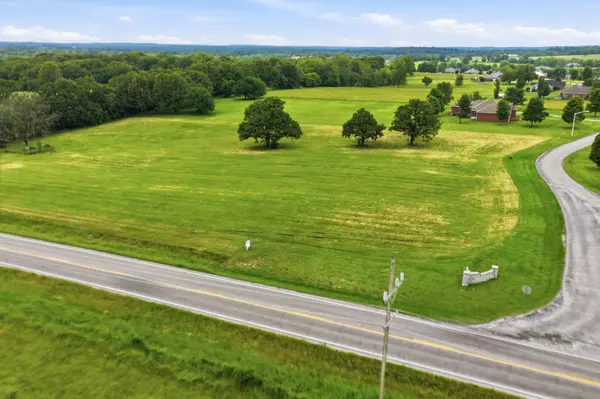 00 S 146th RD, Bolivar, MO 65613