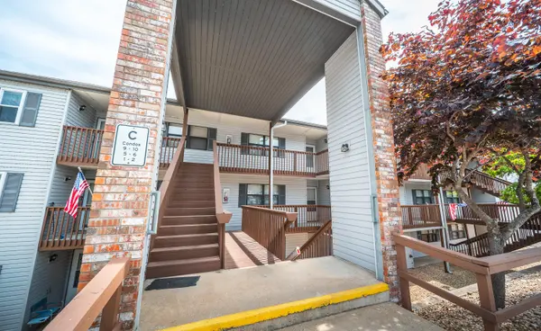 2529 State Highway 176 #Apt C2, Rockaway Beach, MO 65740
