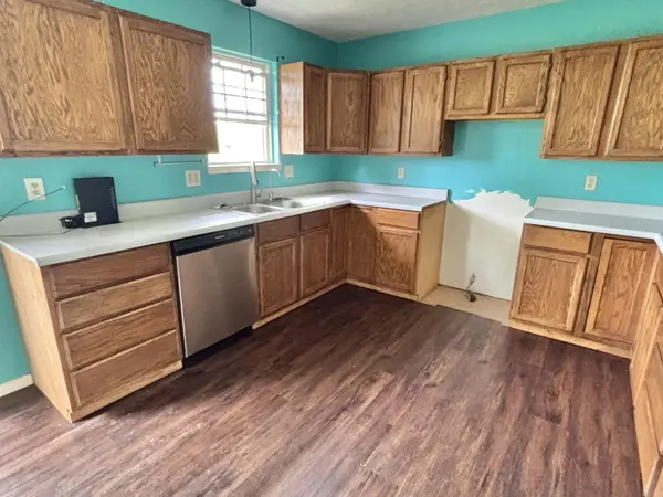 6949 Farm Road 1182, Verona, MO 65769