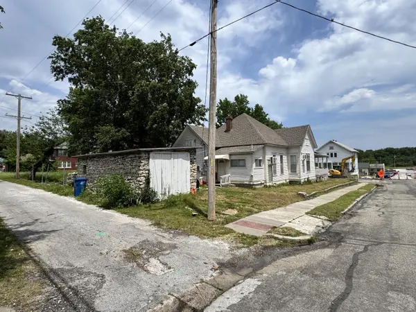 302 N Joplin AVE, Joplin, MO 64801