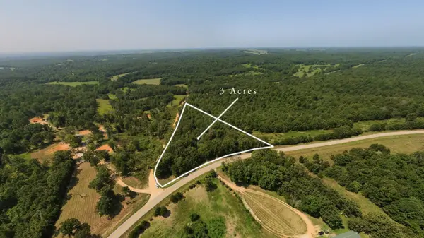 000 Z HWY, Koshkonong, MO 65692