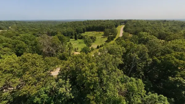 000 Z HWY, Koshkonong, MO 65692