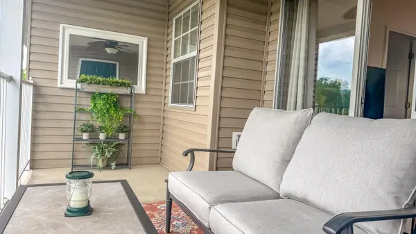 32 Golfshores DR #Apt 23, Branson, MO 65616