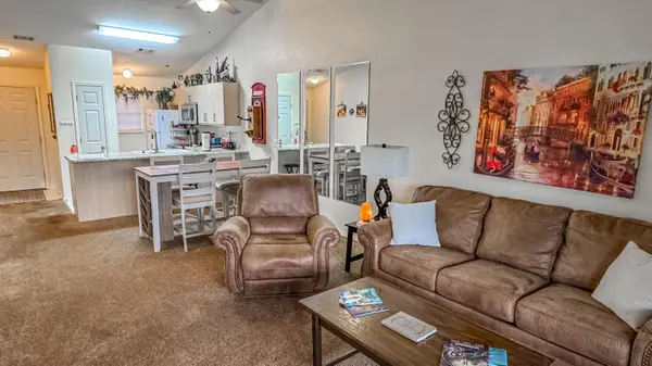 32 Golfshores DR #Apt 23, Branson, MO 65616