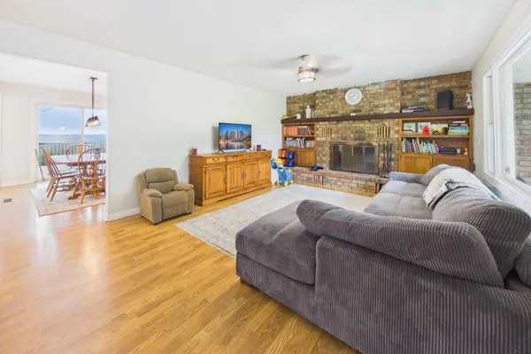283 Wyandotte DR, Gainesville, MO 65655