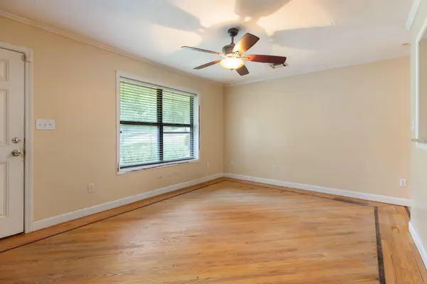 610 Pocahontas ST, Branson, MO 65616