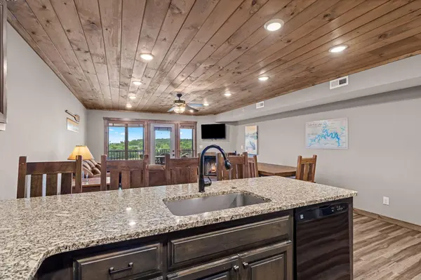 70 Dogwood Park TRL ## 1506, Indian Point, MO 65616
