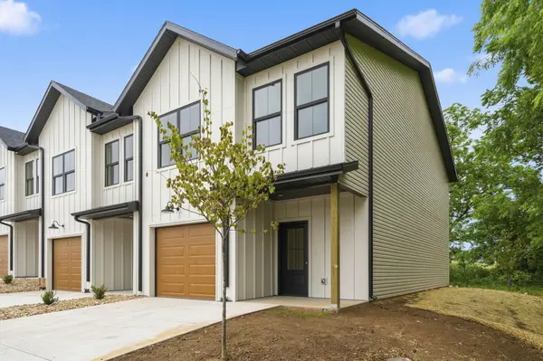 2175 W Parkview AVE, Ozark, MO 65721