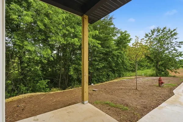 2175 W Parkview AVE, Ozark, MO 65721
