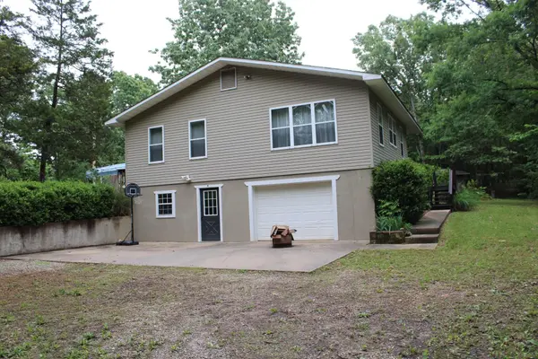 10058 County Road 8590, West Plains, MO 65775