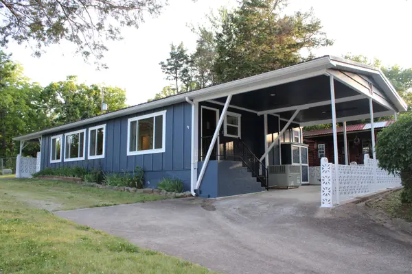 21935 Lake Road M-12, Cassville, MO 65625