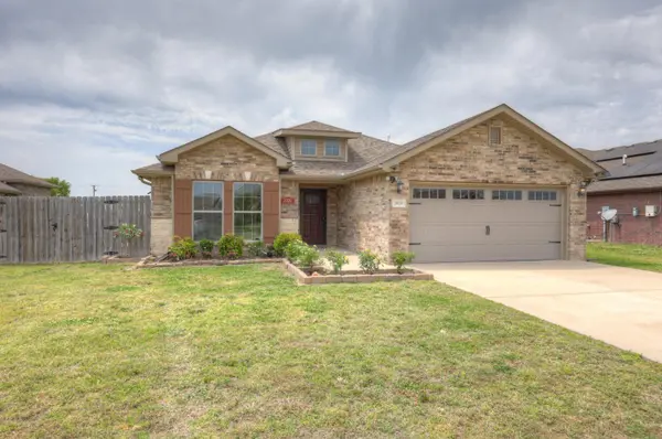2020 S Jonathan Hunter ST, Joplin, MO 64804
