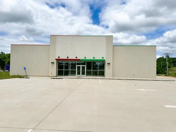 501 N Old Highway 19, Alton, MO 65606