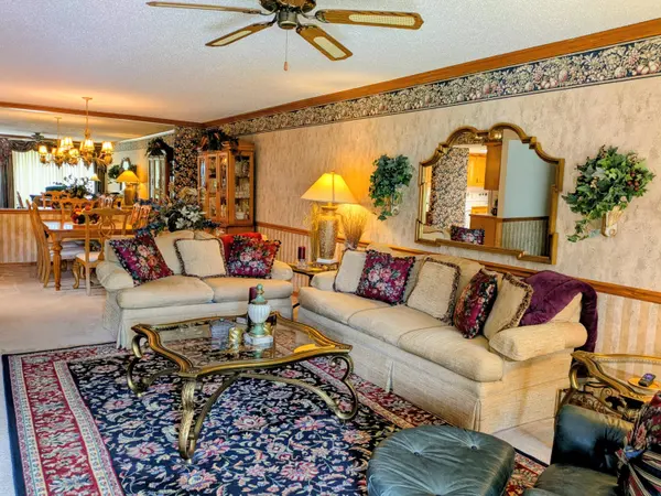 150 Sunken Forest Dr.  3-129, Forsyth, MO 65653