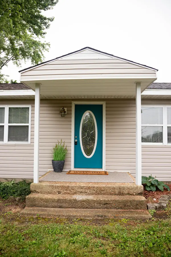 109 Manilla ST, Koshkonong, MO 65692