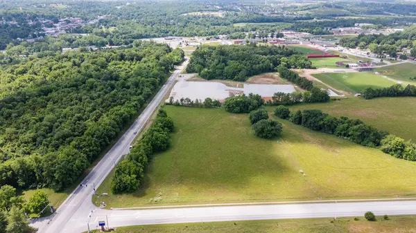 1601 N State Nn HWY, Ozark, MO 65721