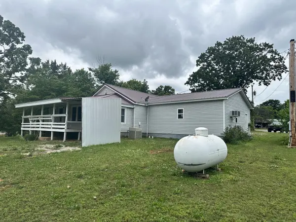 17432 Mo 19, Alton, MO 65606