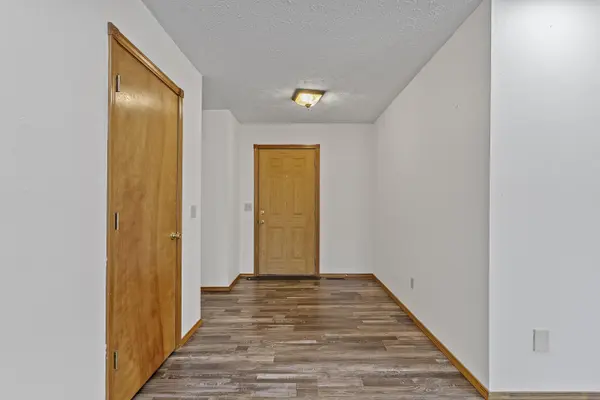 2211 W Deerfield ST, Springfield, MO 65807