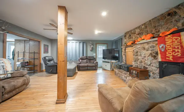 10105 State Highway Z, Falcon, MO 65470