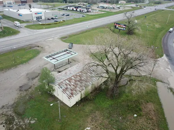21715 U.S. 50, Sedalia, MO 65301