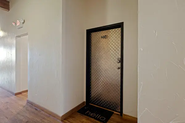 509 W Olive ST #204, Springfield, MO 65806