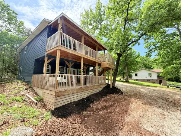 148 Crooked Tree RD, Galena, MO 65656