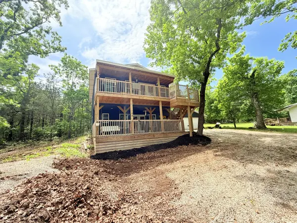 148 Crooked Tree RD, Galena, MO 65656