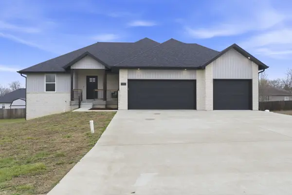300 S Aspen ST, Buffalo, MO 65622