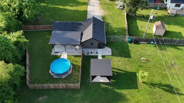 312 W North ST, Mountain Grove, MO 65711