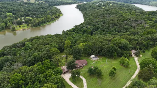 26629 Bobcat LN, Shell Knob, MO 65747