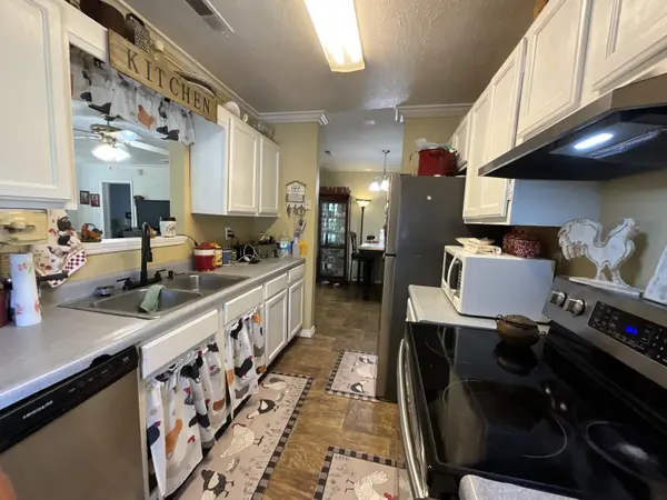 7313 Private Road 1830, West Plains, MO 65775