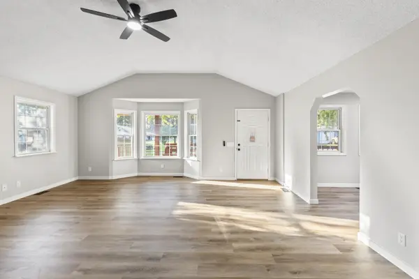 220 W Anderson ST, Republic, MO 65738