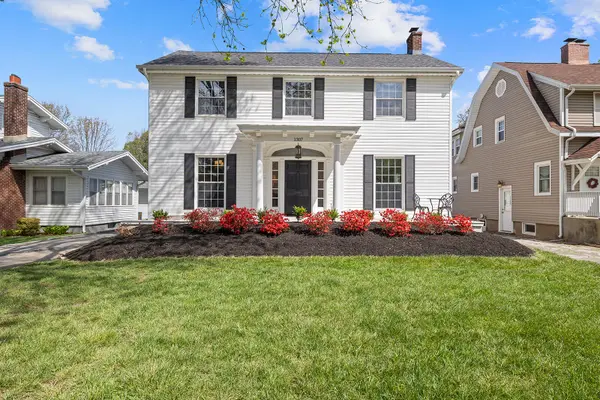 1307 E Delmar ST, Springfield, MO 65804