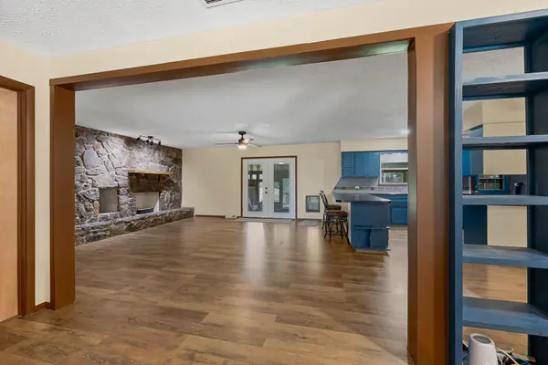 5008 S Cloverdale LN, Battlefield, MO 65619