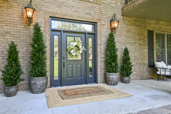 1013 Silvercrest PL, Branson West, MO 65737