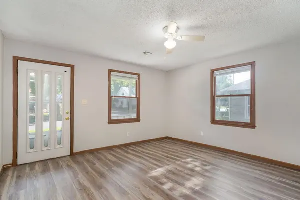 800 W Central ST, Springfield, MO 65802