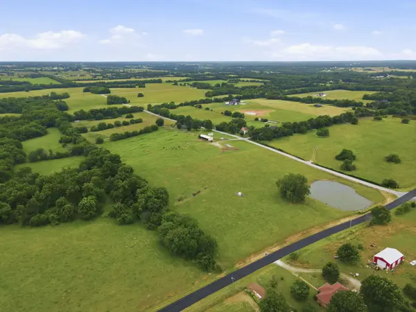 3642 S Farm Road 69, Republic, MO 65738