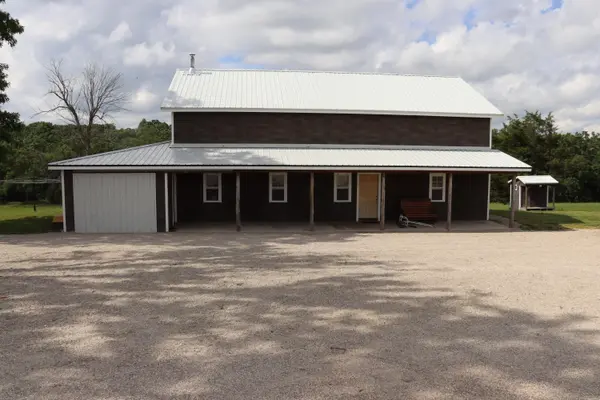 3410 Teagues RD, Marshfield, MO 65706