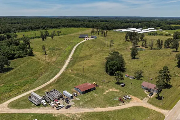 Address not disclosed, Doniphan, MO 63935