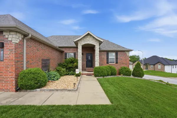 5713 S Lexington AVE, Springfield, MO 65810
