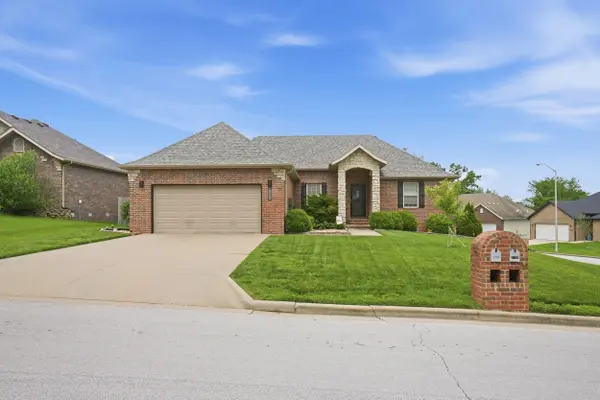 5713 S Lexington AVE, Springfield, MO 65810