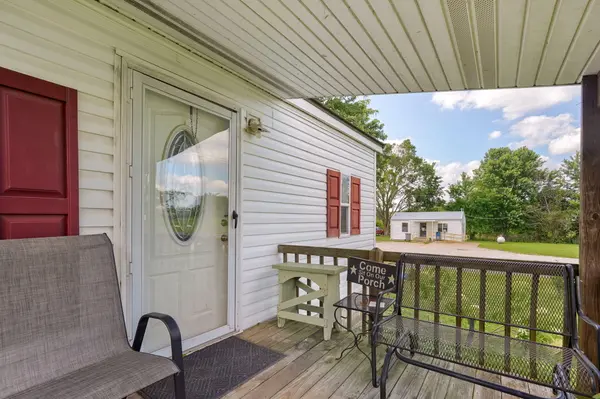 121 S Marshfield RD, Bruner, MO 65620