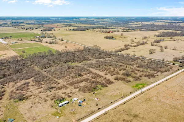 21170 S 1125 RD, Stockton, MO 65785