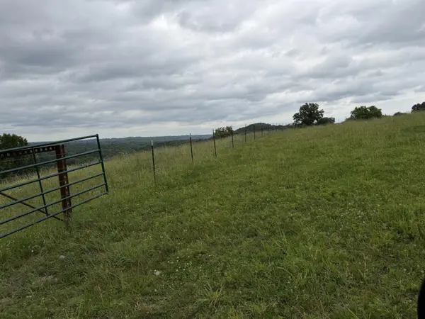000 N Highway, Squires, MO 65755